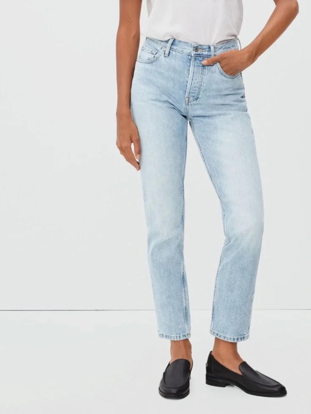 Everlane The 90's Cheeky Jean Vintage Sunbleached Blue Organic Cotton 28